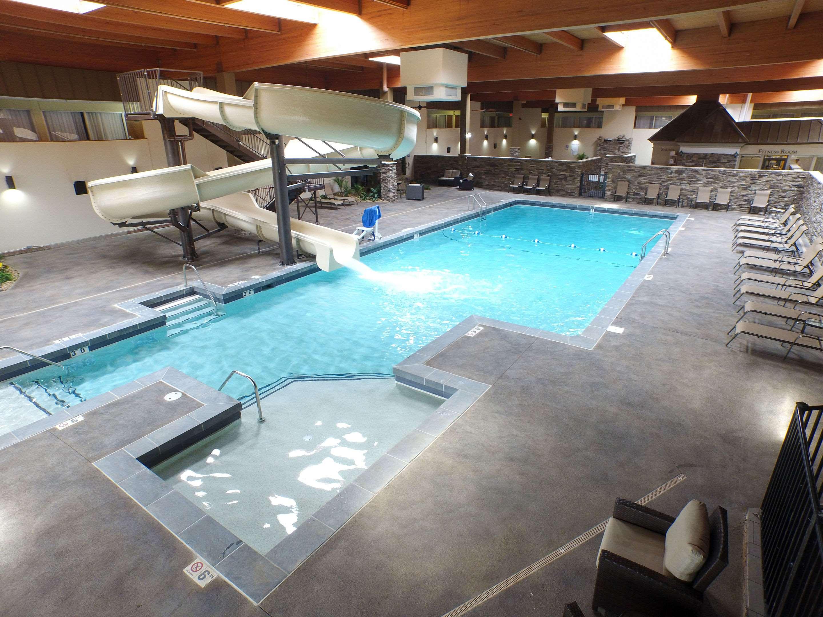 Cascades Mountain Resort, Ascend Hotel Collection Хендерсънвил Екстериор снимка