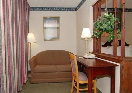 Cascades Mountain Resort, Ascend Hotel Collection Хендерсънвил Екстериор снимка