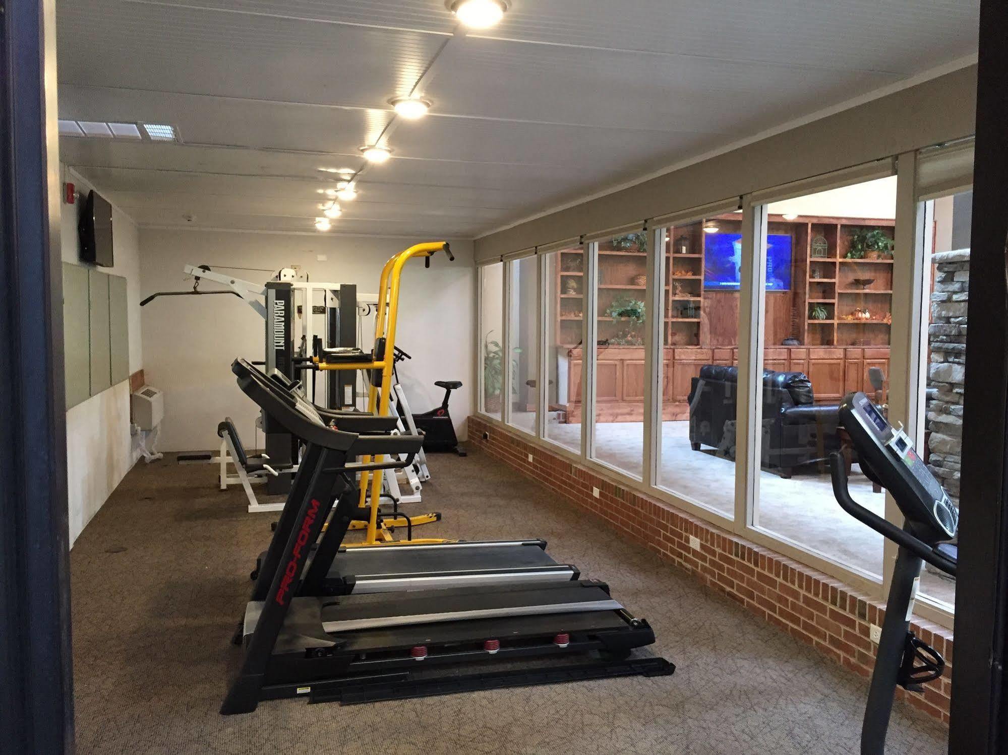 Cascades Mountain Resort, Ascend Hotel Collection Хендерсънвил Екстериор снимка